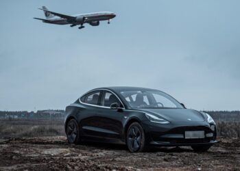 Tesla mulls EV production plant near new Mexico City airport