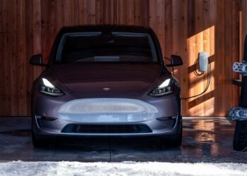 Tesla Is Working On An ‘Efficiency Package’ For EVs That Saw Their EPA Ranges Drop: Report